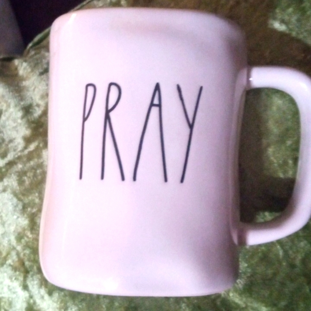 Rae Dunn 'PRAY". 18 ounce microwave and dishwasher safe Mug